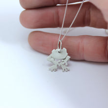 KINETIC FROG PENDANT
