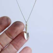 HAND SPADE PENDANT