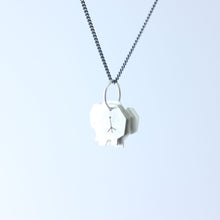 KINETIC ELEPHANT PENDANT