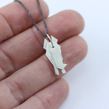 KINETIC DOG PENDANT