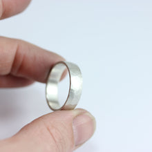 6MM BEATEN RING