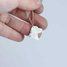 DOG WITH MOVING EAR PENDANT