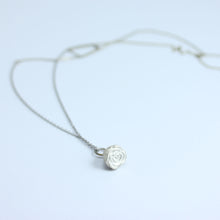 ROSE PENDANT