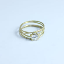 CUSTOM ENGAGEMENT RING