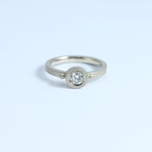 CUSTOM ENGAGEMENT RING