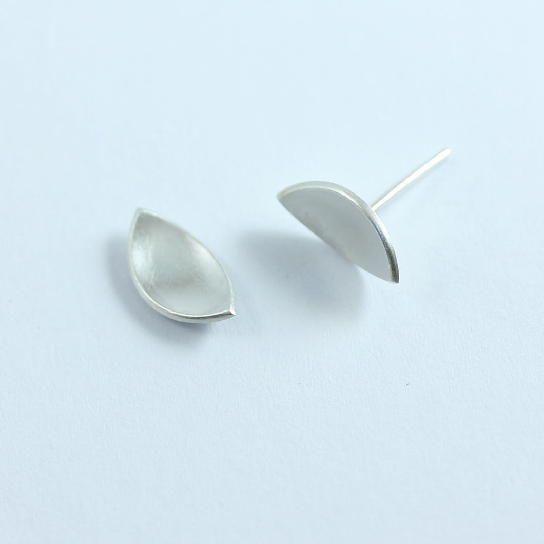 LEAF STUDS